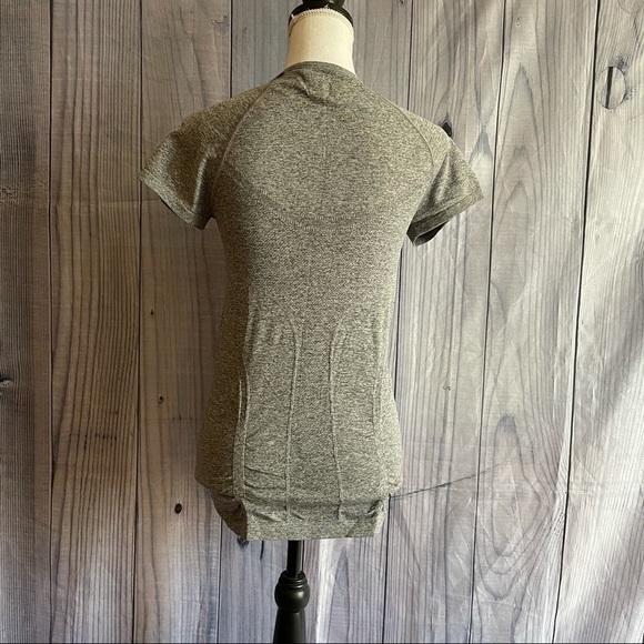 ✅2x Host Pick✅ Athleta Workout Top, Small - Picture 3 of 7